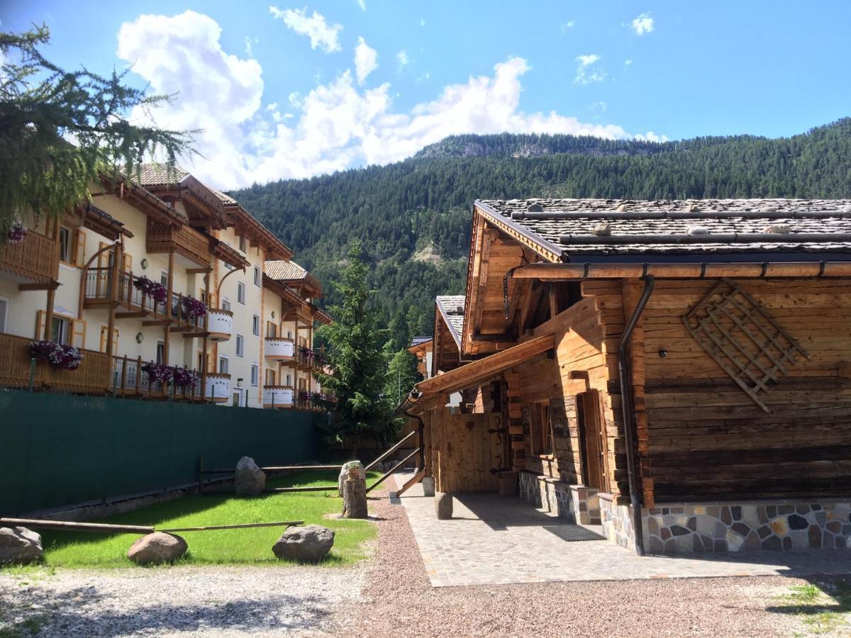 Aparthotel Camping Catinaccio Rosengarten à Pozza di Fassa Extérieur photo