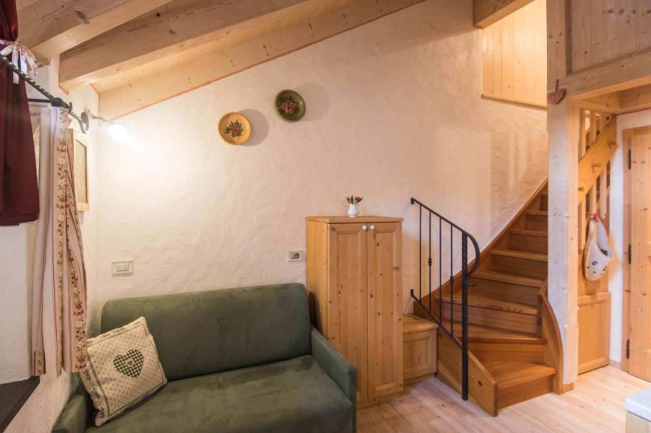 Aparthotel Camping Catinaccio Rosengarten à Pozza di Fassa Extérieur photo